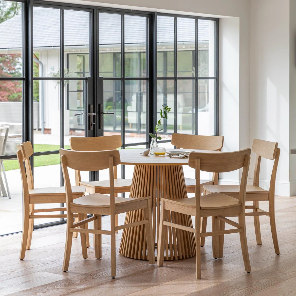 Hopley+Willow+Round+120cm+Dining+Table-1535597575 (1)